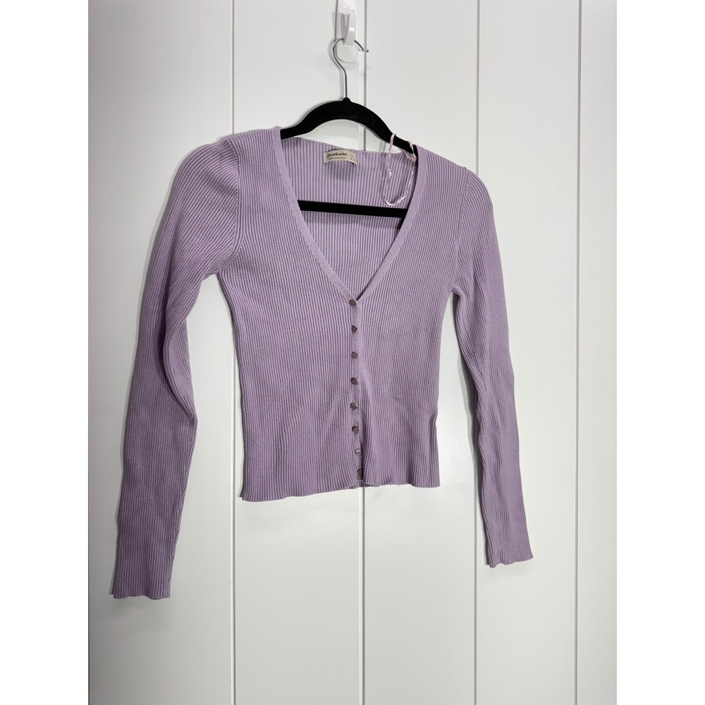 Stradivarius Womens Ribbed Knit V-Neck Button Down Cardigan Lavender Small